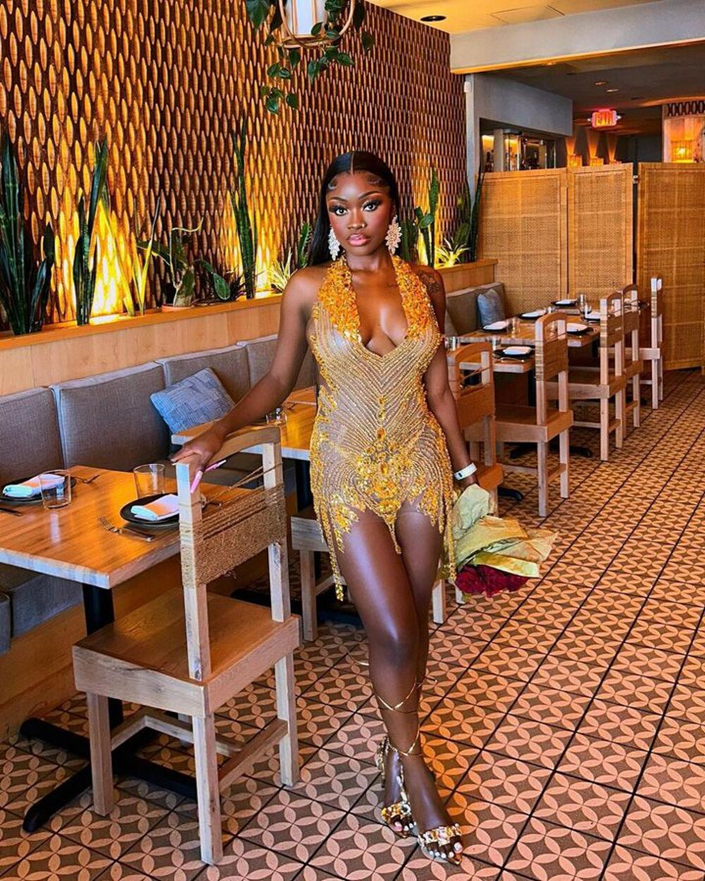 Robe de soirée de luxe scintillante en or et diamants pour femmes, tenue de soirée, transparente, courte, noire, pour filles