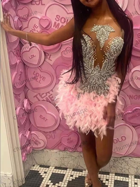 Pink O Neck Short Prom Dress For Black Girls Sparkly Beaded Crystal Birthday Party Dresses Feathers Mini Cocktail Customized