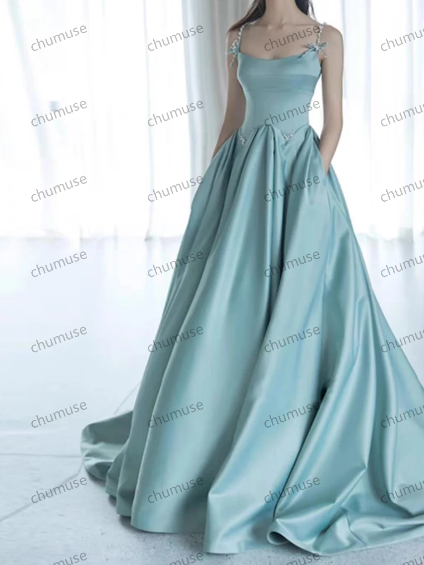 Robe de bal élégante en satin perlé à bretelles spaghetti, robe de bal, robe de cocktail, robe de soirée, robe de bal longue, robe de bal d'anniversaire