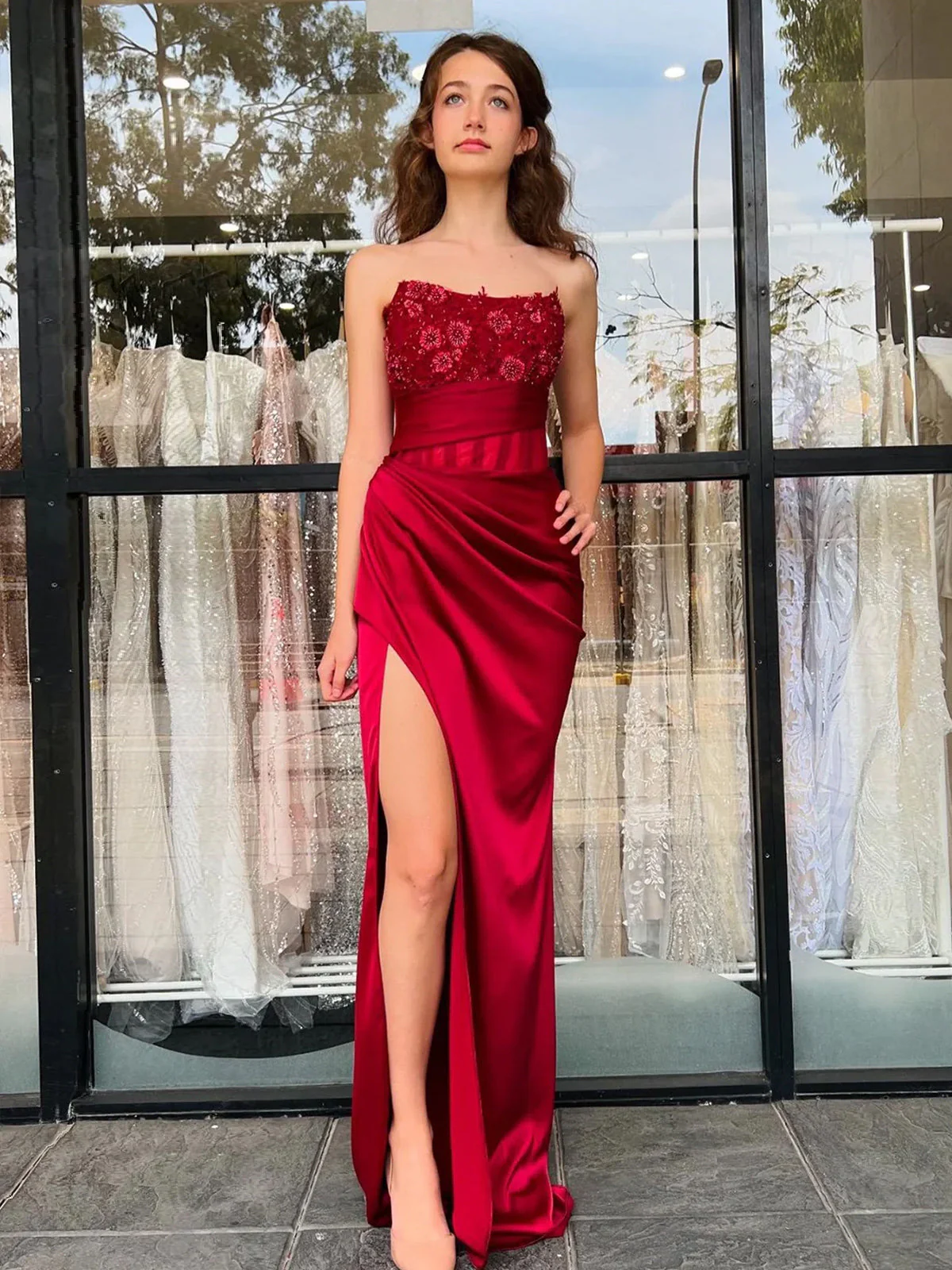 Burgundy Strapless Satin Mermaid Prom Dress With Appliques
