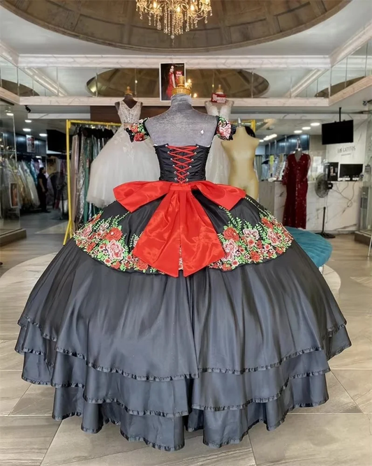 Mexico Black Quinceanera Ball Gown 2025 Vintage Colorful Flowers Birthday Dress Bow Tiered Corset Sweet 16 Gown Customized
