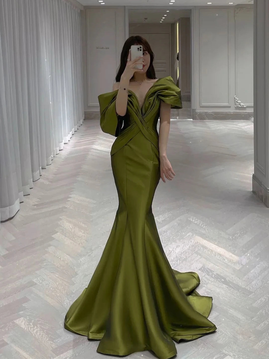 Robe de soirée sirène en satin de soie verte, épaules dénudées, robes de bal formelles pour femmes, robes de soirée sur mesure
