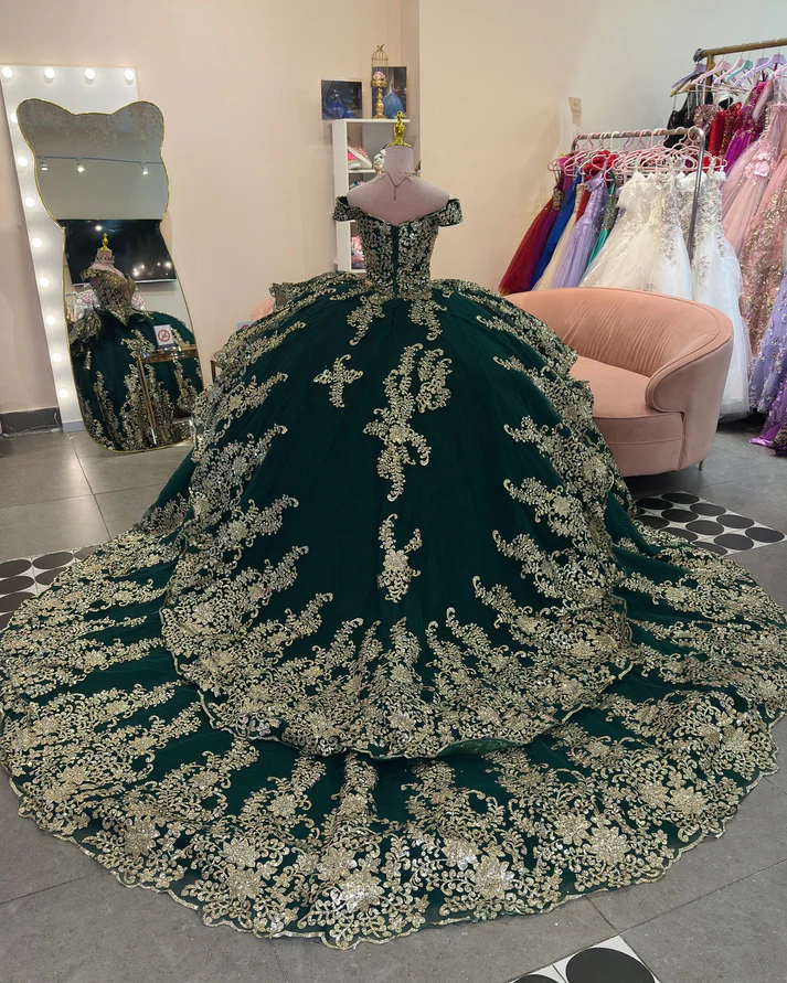 V Neck Off Shoulder Sleeveless Beaded Gold Appliques Ruffles Dark Green Sweet 15 Quinceañera Dress