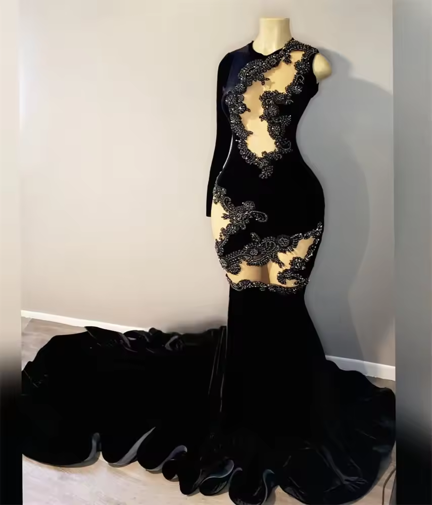 Black Long Prom Dress For Black Girls Velvet One Shoulder Bead Crystals Diamonds Birthday Party Gown Party Gown Customized
