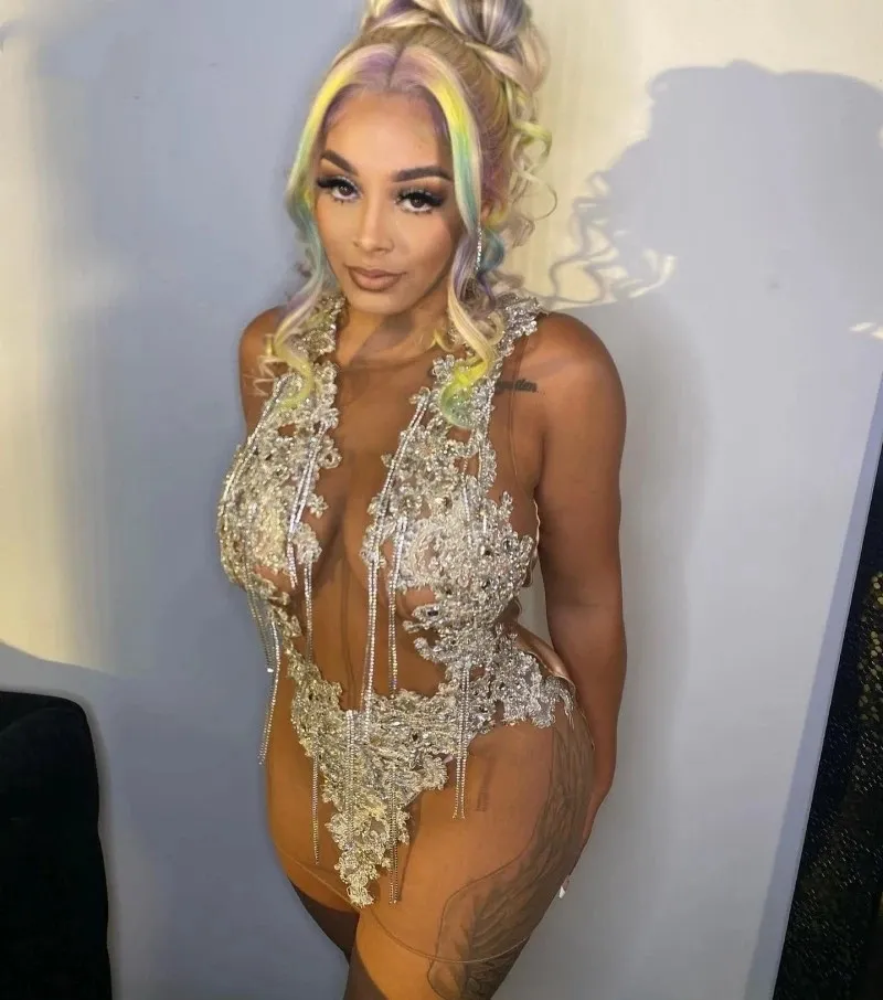 Robe de bal courte et sexy transparente pour fille noire, avec appliques en dentelle argentée et perles et pompons, robe de cocktail de retour à la maison