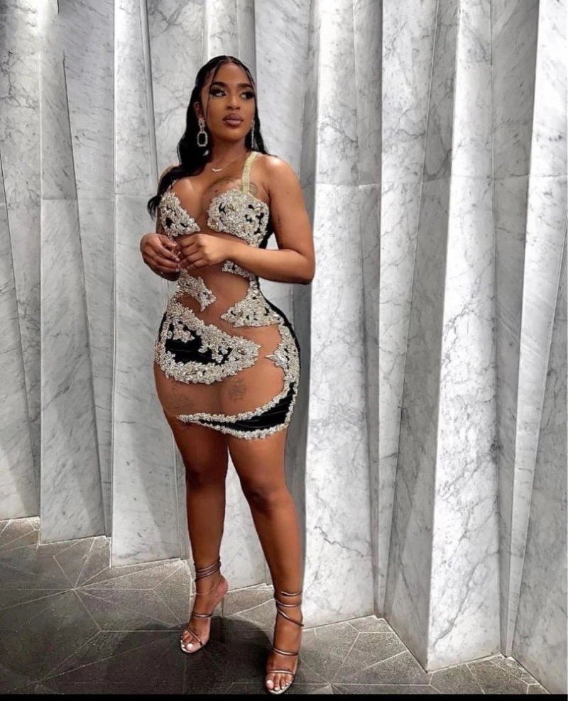 Robe de bal sexy à bretelles spaghetti, robe de soirée courte en satin noir, robe de cocktail courte en dentelle et perles pour filles