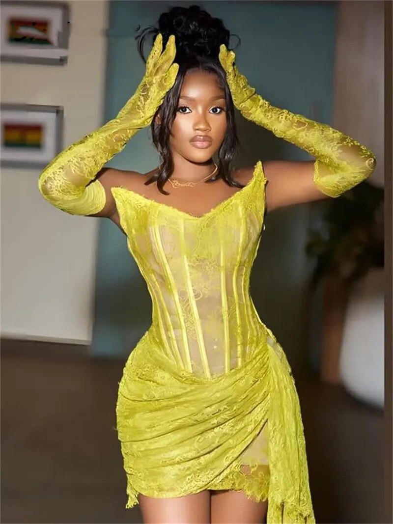 Robe de bal noire sexy à deux manches, avec appliques en dentelle, mini robe de cocktail, robe de bal, corset dans le dos, sur mesure