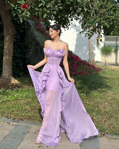 Vestidos de baile roxo claro, babados em formato de coração, vestidos de noite com fenda alta, sessão de fotos, vestido formal sem mangas, vestido de noite