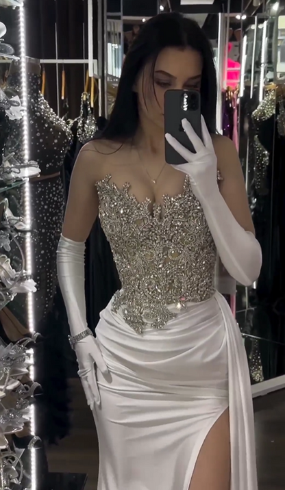 Sophisticated White Sleeveless Strapless Beadeds Split Prom Dress with Gloves