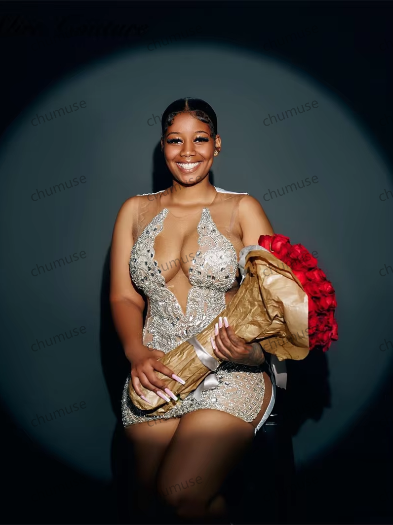 Vestidos de baile curtos prateados com glitter de luxo para meninas negras 