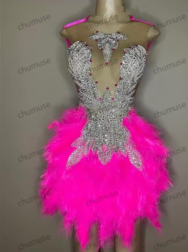 Pink O Neck Short Prom Dress For Black Girls Sparkly Beaded Crystal Birthday Party Dresses Feathers Mini Cocktail Customized