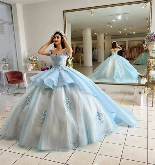 Vestido de baile azul-celeste com decote em coração, vestidos de quinceanera, apliques, miçangas, vestido formal de baile em camadas, vestido de festa para 15 e 16 anos, robe personalizado