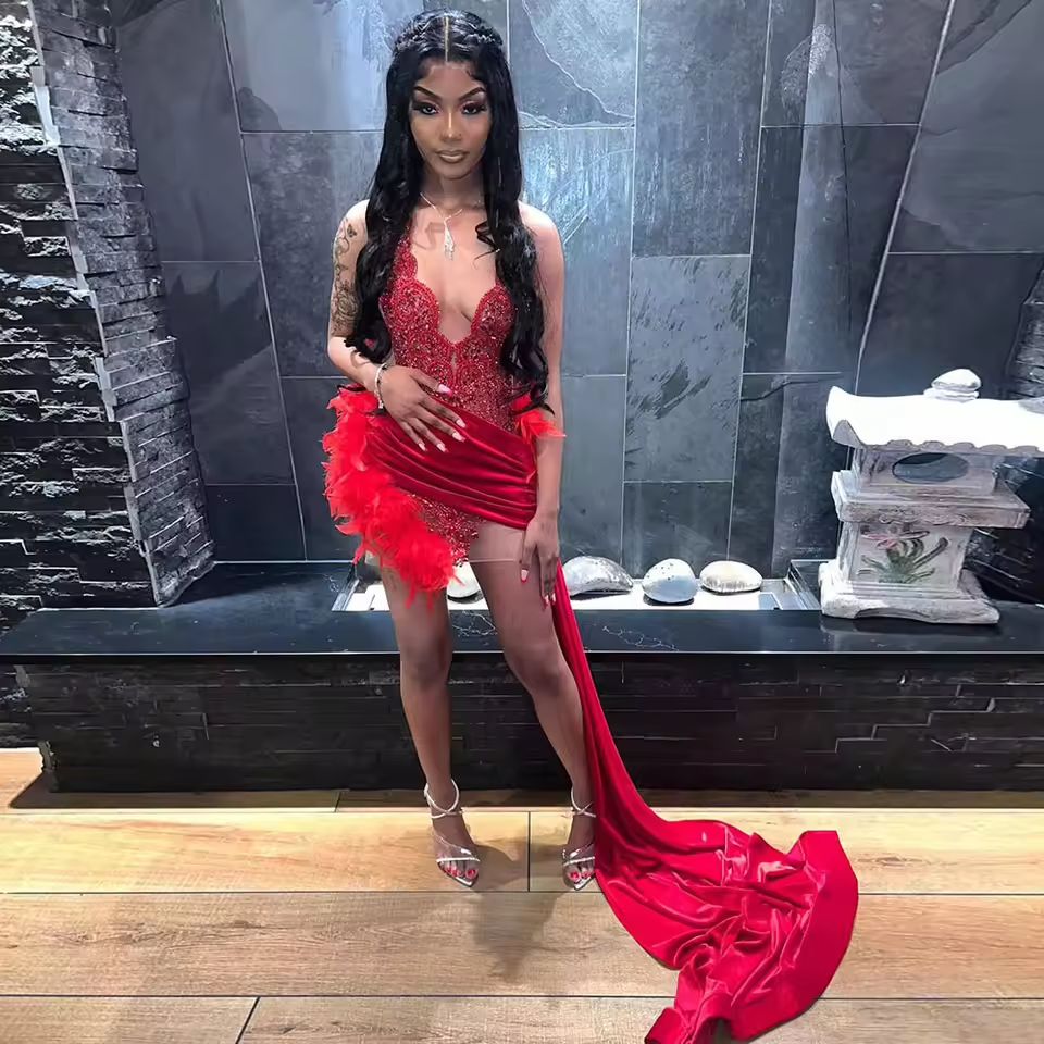 Sexy Diamond Birthday Party Dresses For Women Red Beads Short Prom Dre