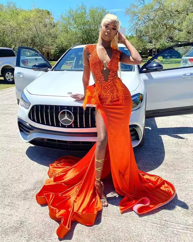 Vestidos de fiesta de lujo con diamantes naranjas para mujer, sexys, con abertura y cuentas, para fiesta de cumpleaños y plumas, vestidos de gala
