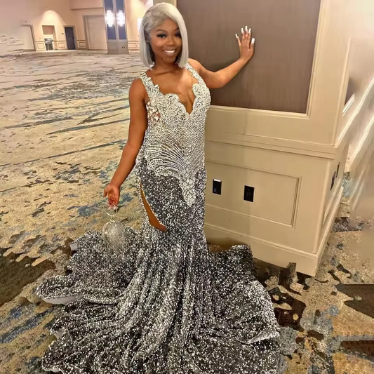 Vestidos de fiesta plateados brillantes 2025, vestidos de fiesta de sirena con lentejuelas de diamantes de cristal de lujo para niñas negras, vestido de noche personalizado