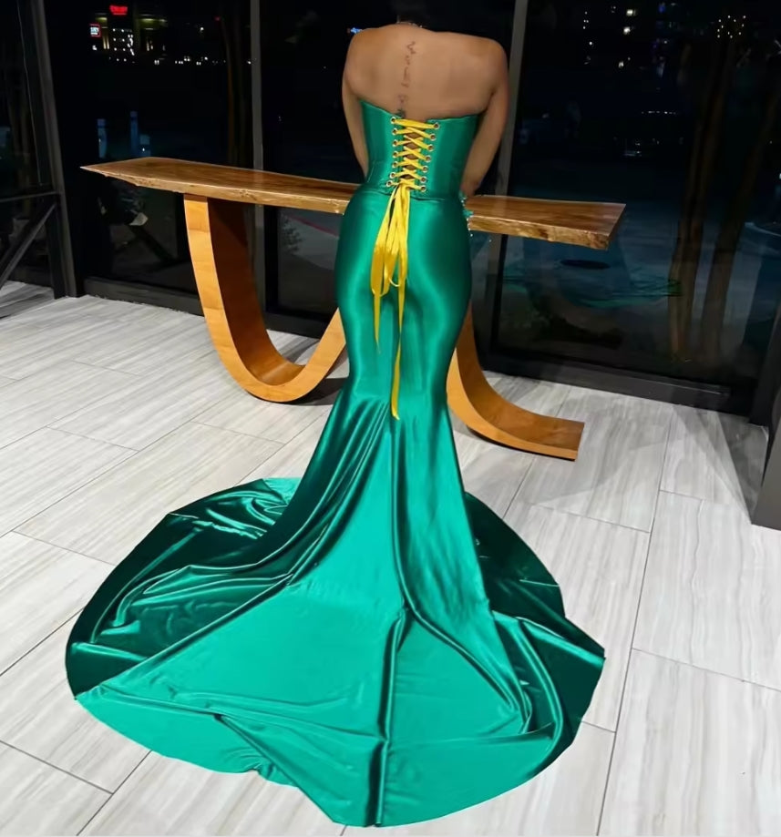 Customized Shiny Dark Green African Prom Dress For Black Girls Diamond Crystal Beaded Mermaid Formal Party Gown