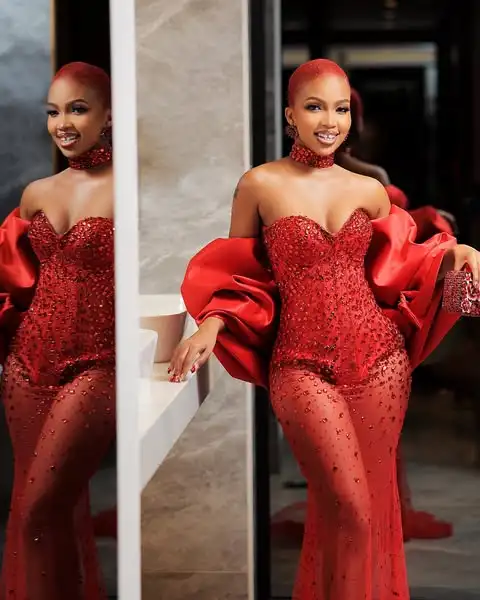 Luxury Sparkle Rhinestone Illusion Long Evening Dresses With Bow Bicep Cape Sexy Sweetheart Beaded Formal Party Dress Prom Gowns