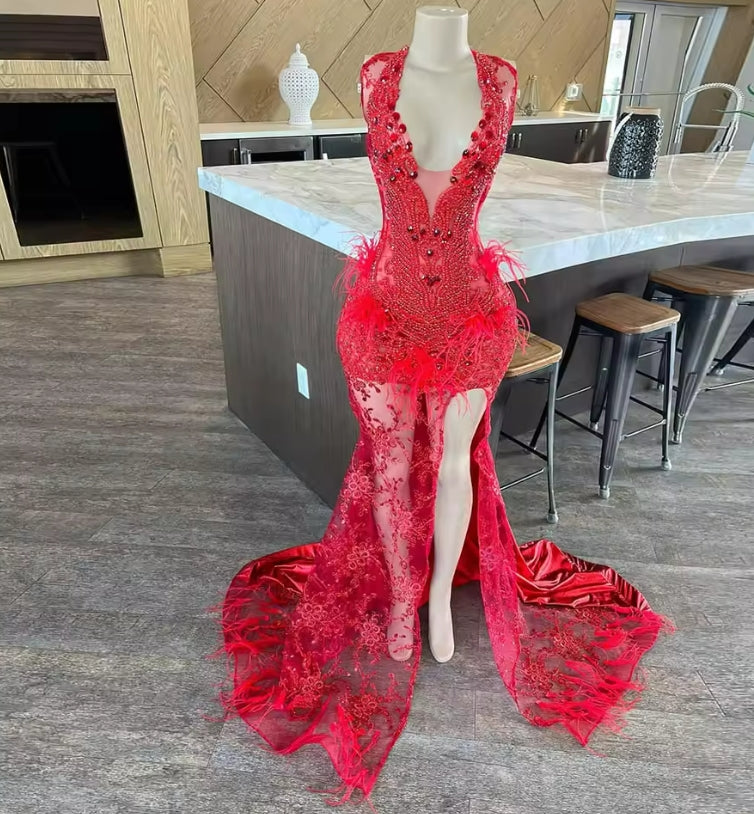 Sexy Red Prom Dresses 2025 Crystal Diamond Mermaid Party Gowns Black Girl See Through Slit Evening Dress Customized