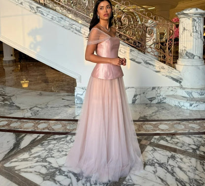 Customized Pink Sequins Mesh Fabric Satin robes de soirée Strapless Evening Dresses Sleeveless A-line Wedding Dress