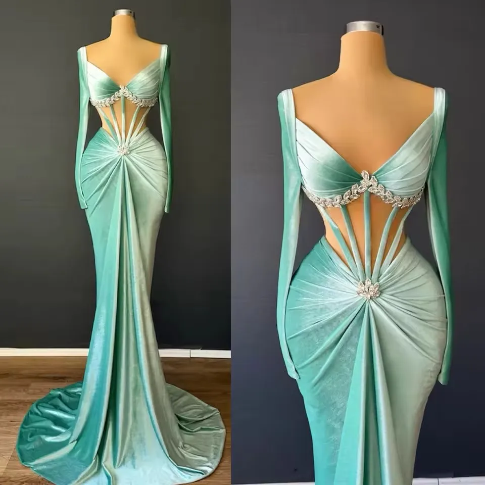 2026 Green Velvet Mermaid Prom Dresses Sexy Cut Side V Neck Beaded Evening Party Gowns Customized Special Occasion Dress
