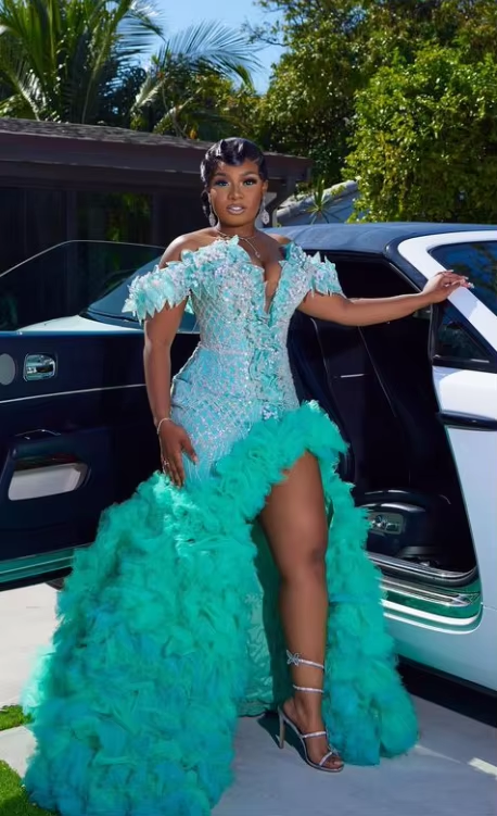 Customized Treasure Green Elegant Evening Gowns High Slit Diamonds Crystal Sequins Birthday Party Dresses Ruffled Mermaid Gowns