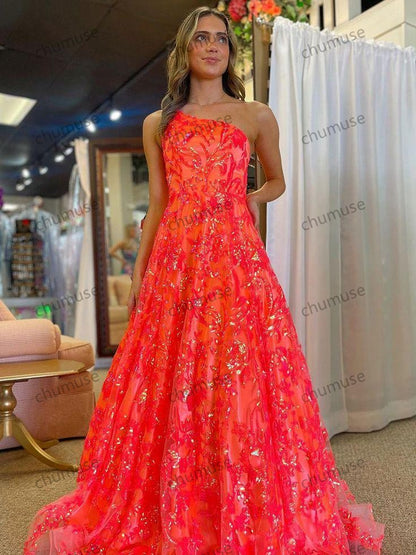 فستان حورية البحر الطويل بكتف واحد مزين بالترتر