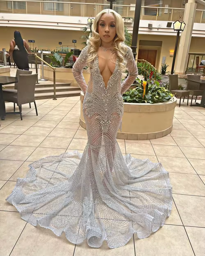 Long Sleeve Prom Dresses 2025 Sexy Sparkly Luxury Mermaid Style See Through Silver Diamond Black Girl Prom Party Gala Gowns
