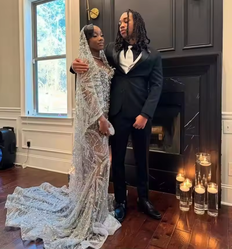 Vintage Silver Lace Mermaid Prom Dresses With Veil Sparkle Formal Wedding Party Illusion Lace Evening Gown Customized