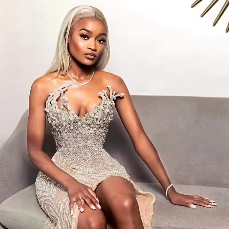 Elegantes vestidos de fiesta de sirena 2025 con escote en forma de corazón, pedrería y cuentas, vestidos de fiesta de sirena con lentejuelas, vestidos de ocasión personalizados a medida.