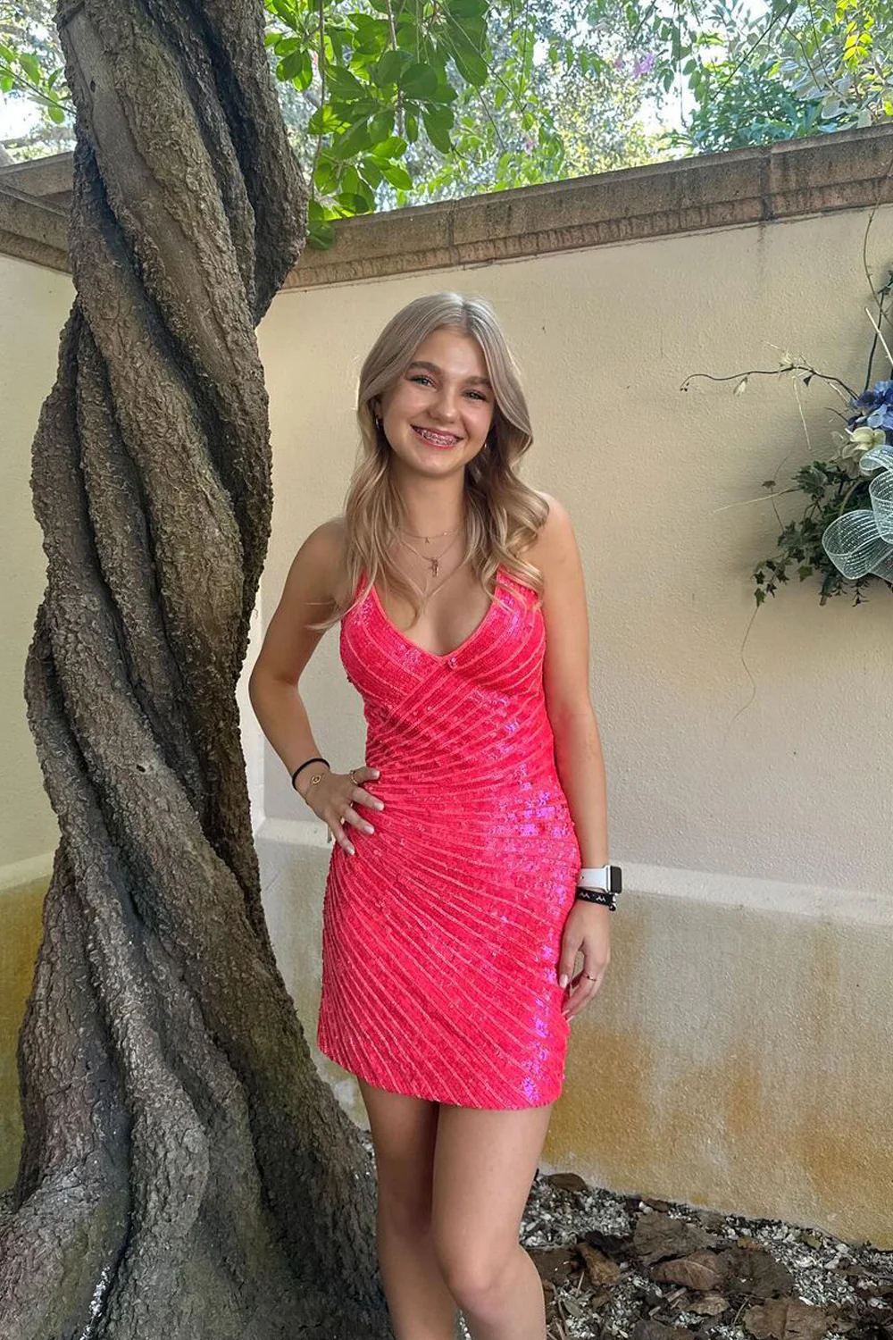 Bodycon V Neck Pink Sequins Tight Short Homecoming Dresses