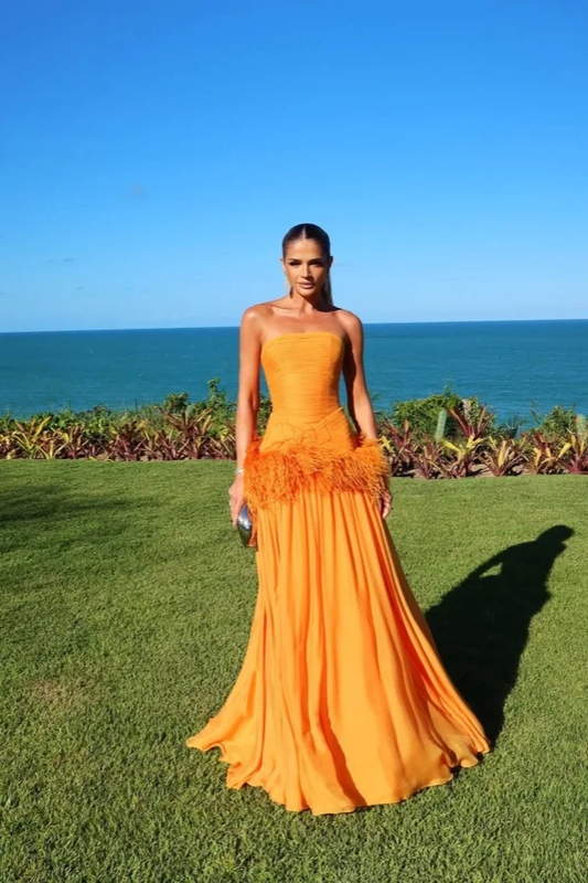 Charming Sleeveless Strapless Long Prom Dress with Pleated