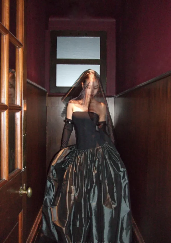 Elegant Strapless Sheath Black Long Prom Dresses Satin Black Formal Dresses