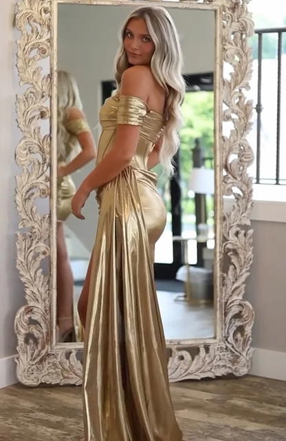 Gold Metallic Short Off The Shoulder Tight Corset Homecoming Dresses with Side Cape