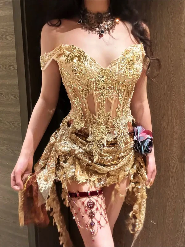 Golden A Line Straps Exquisite Sequin Short Homecoming Dress