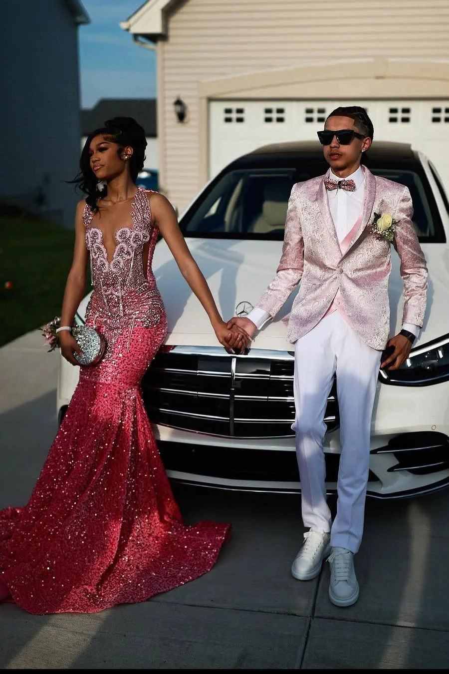 Pink V-neck Sparkle sequin Mermaid Court Train Prom Dresses