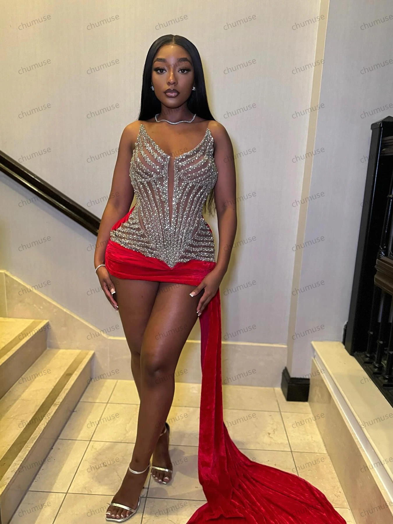 Glitter Crystals Beaded Mini Cocktail Dresses Sexy V Neck Sequins Lace Mermaid Prom Gowns Aso Ebi Beading Formal Party Dress