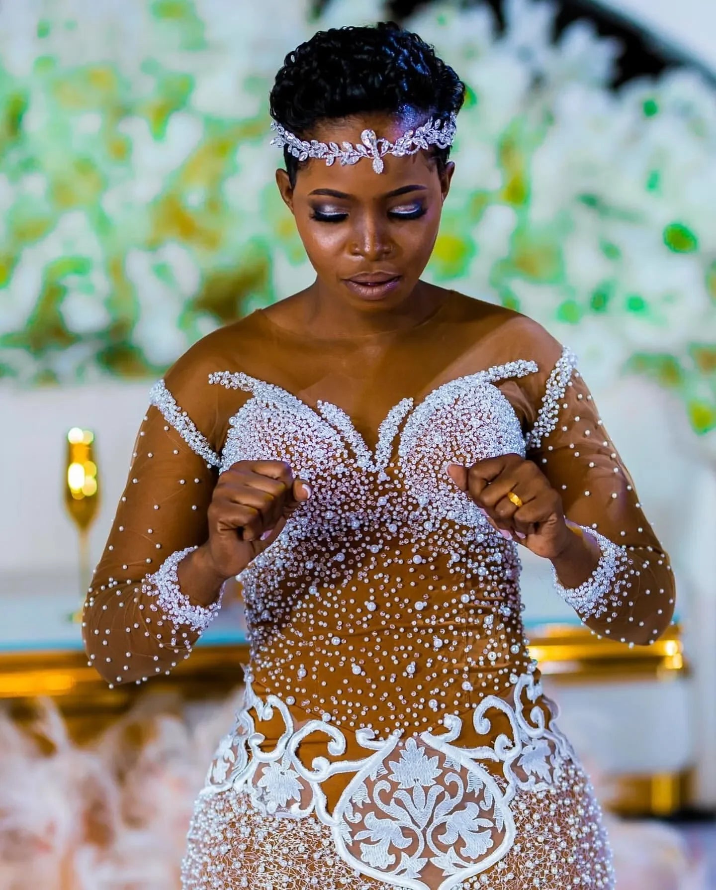 Aso Ebi Plus Size Gold Mermaid Wedding Dresses Lacefull Full Sleeves Lace Crystals Bridal Gowns Dress Vestidos De Novia