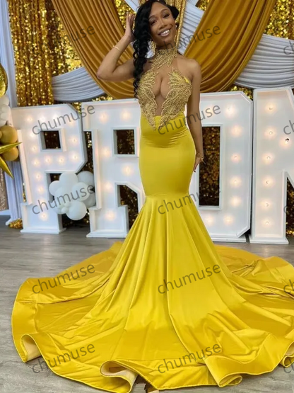 Vestidos de noche de lujo con escote transparente y diamantes para ocasiones especiales 