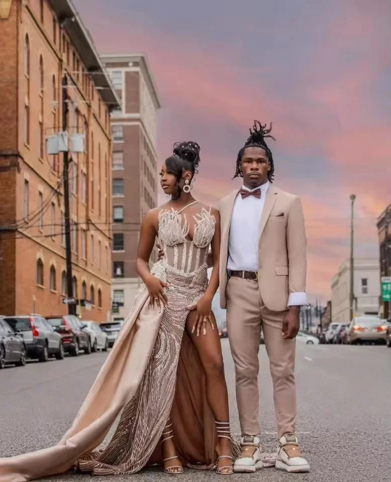 Champagne O Neck Long Prom Dress For Black Girls Bead Appliques Birthday Party Gowns Sequined Evening Dresses 2025 Customized