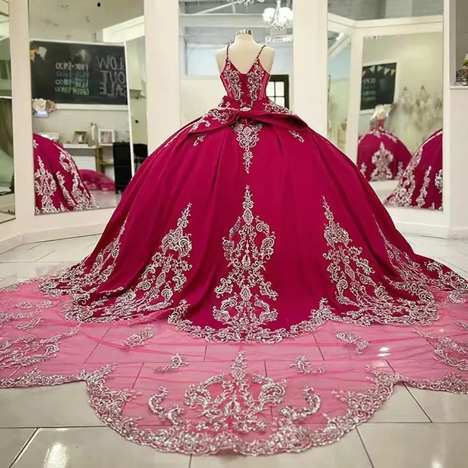 Red Spaghetti Strap Bow Quinceanera Dresses Ball Gown Beading Crystal Appliques Lace Sweet 15 Años Mexican Customized