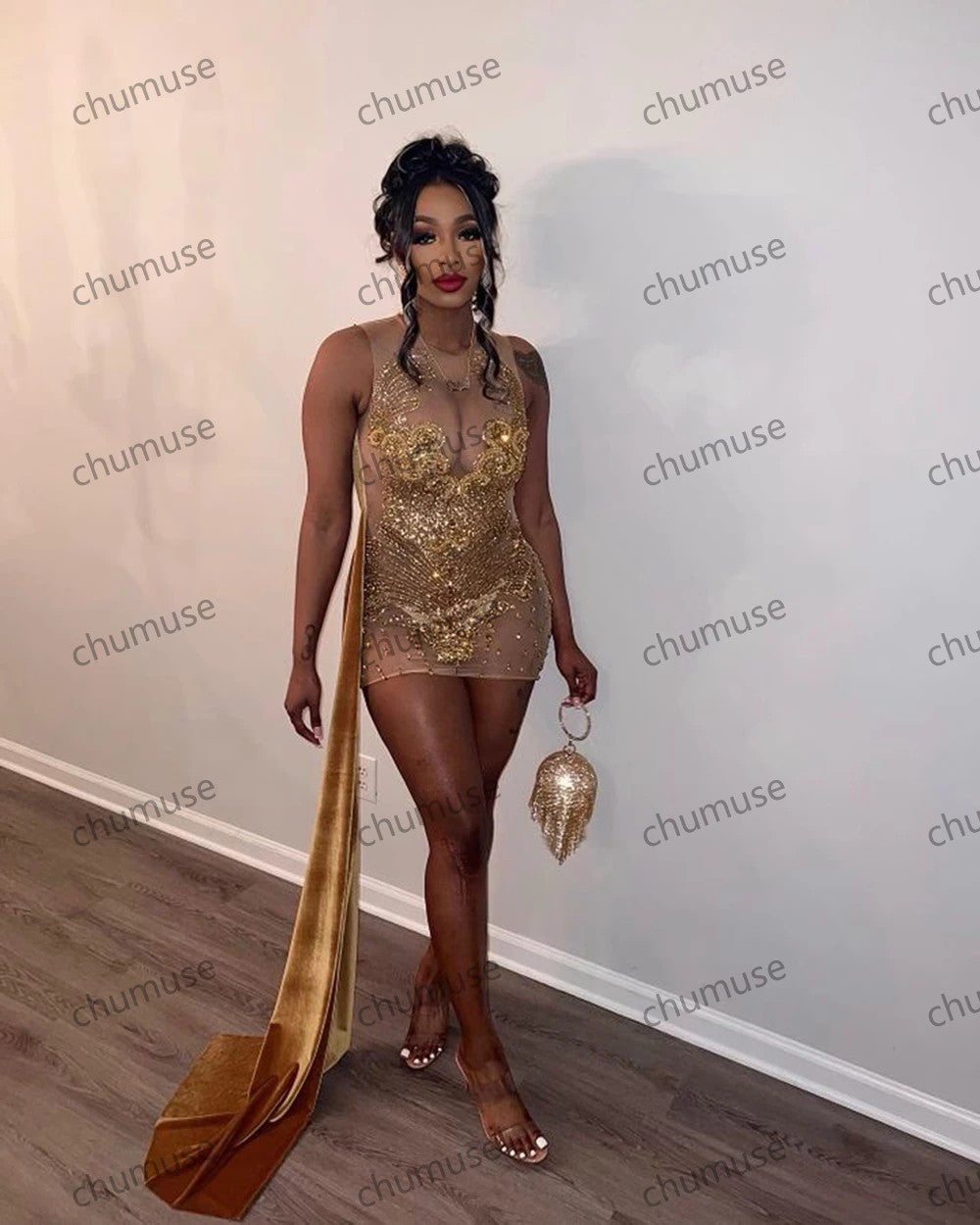 Diamond Sheer O-neck Women Birthday Party Gowns Side Train Gold Velvet