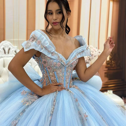 Vestido de baile princesa charmoso com ombros de fora, elegante, vestido de quinceanera, clássico, apliques, lantejoulas, com capa, vestido de 16 anos