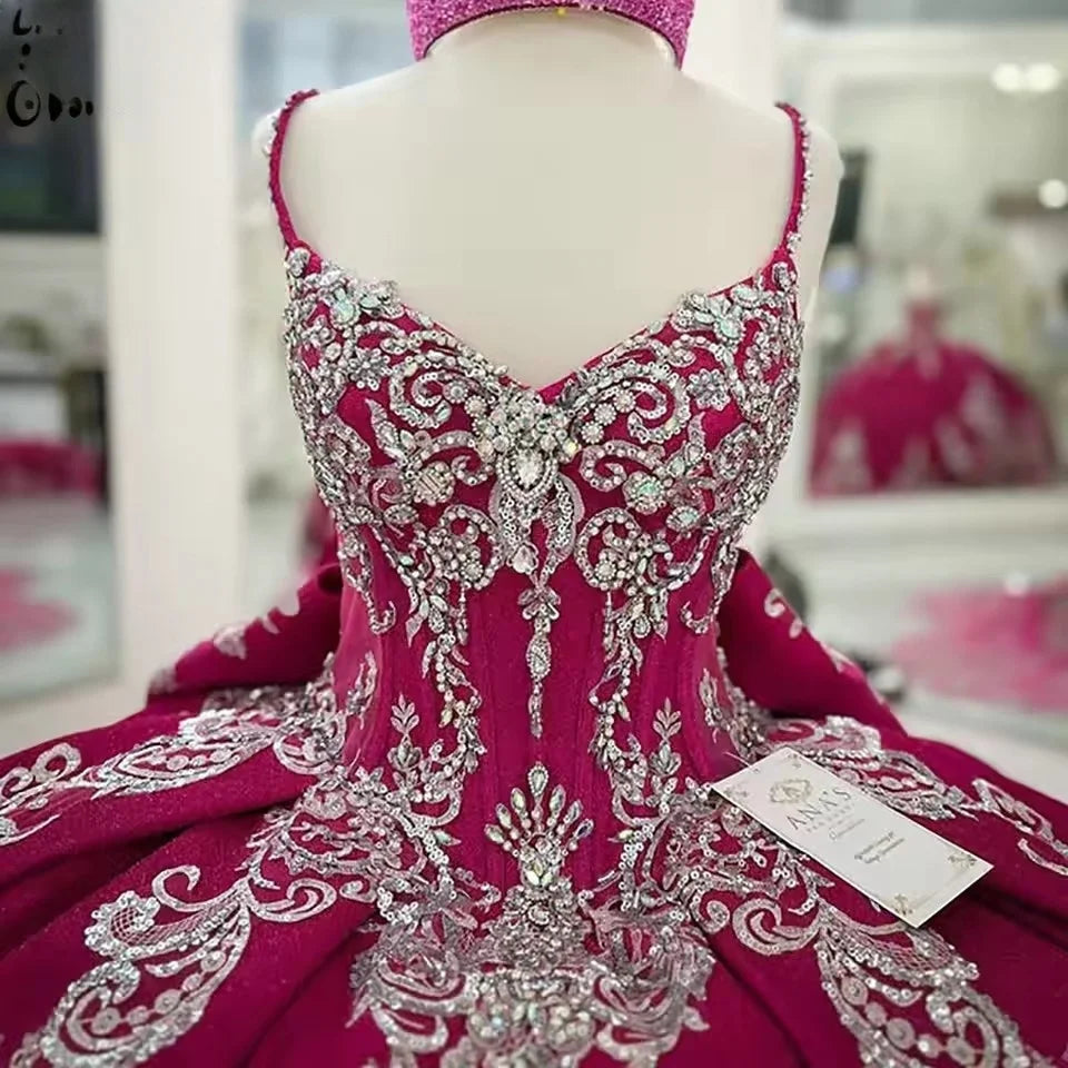 Red Spaghetti Strap Bow Quinceanera Dresses Ball Gown Beading Crystal Appliques Lace Sweet 15 Años Mexican Customized