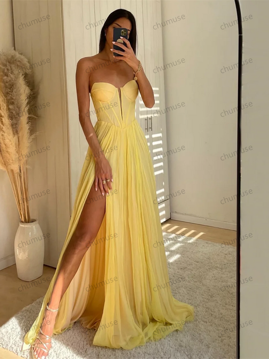 Vestidos de fiesta de gasa amarilla sin tirantes, corte A, abertura lateral, vestido de novia personalizado, sin mangas, largo hasta el suelo