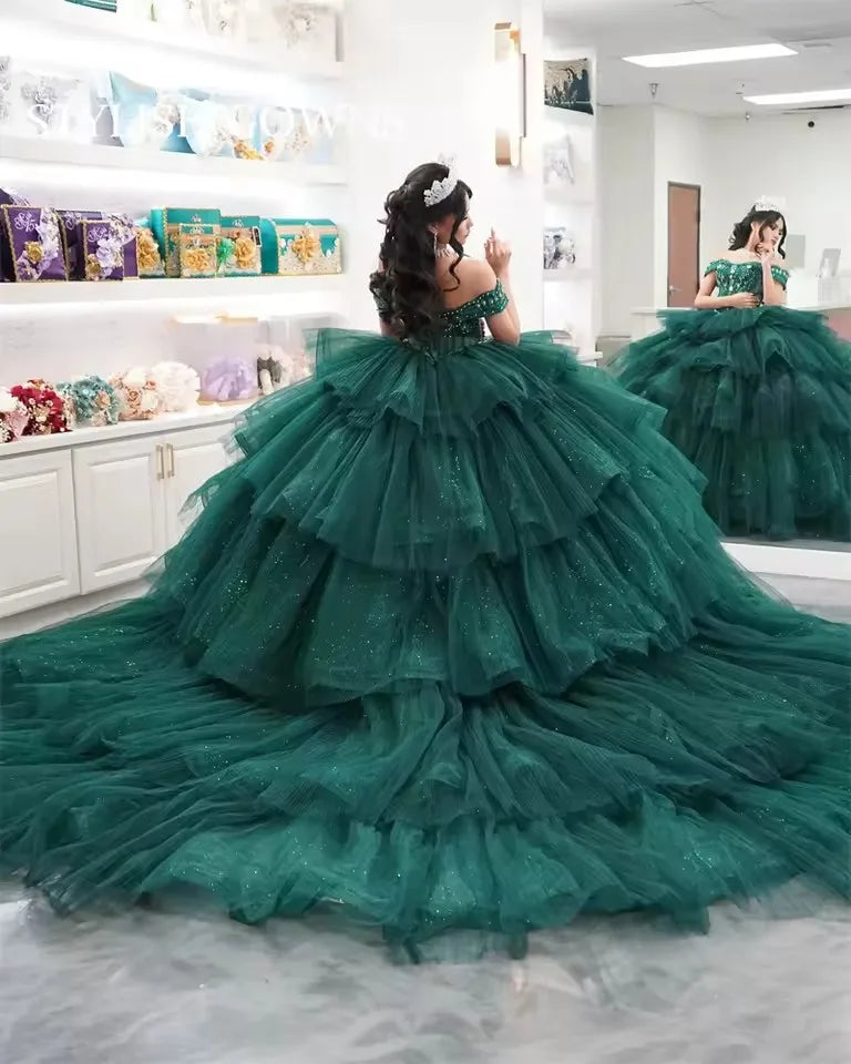 New Design Emerald Green Quinceanera Dress Ball Gown Bead Crystals Ruffles Tiered Birthday Dress Vestidos De 15 Años Customized