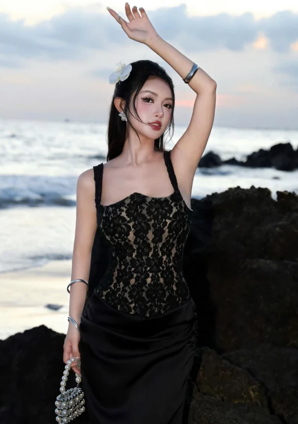 Sexy Mermaid Spaghetti Strap Lace Satin Long Prom Dress Evening Dress