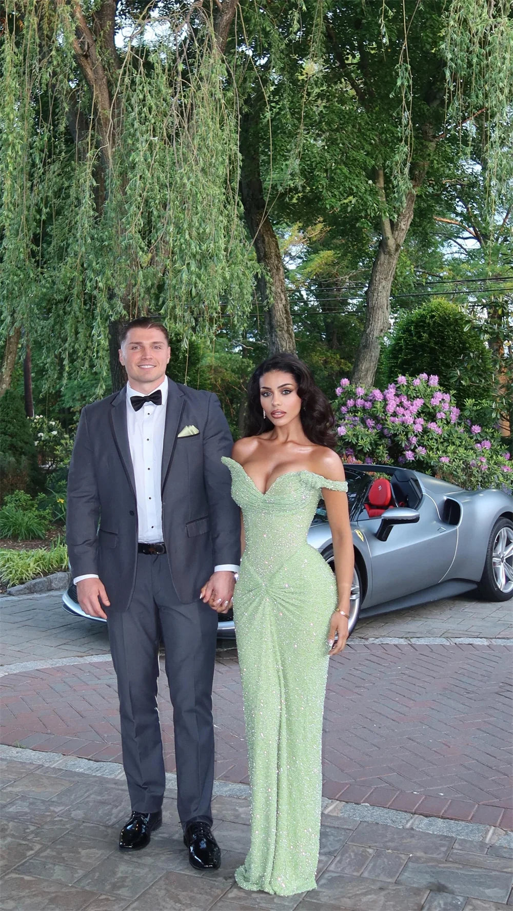 Green Off Shoulder Sequin Prom Dresses Mermaid Exquisite Customized