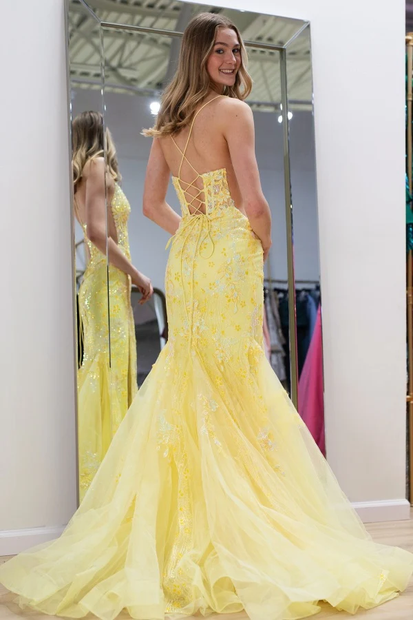 Sheath V Neck Spaghetti Straps Sleeveless Pleated Fully Sequins Appliques Prom Party Gown High Side Slit and Train Open Back Evening Dress