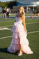 Vestido formal largo con volantes y apliques de lentejuelas azul claro de escote corazón