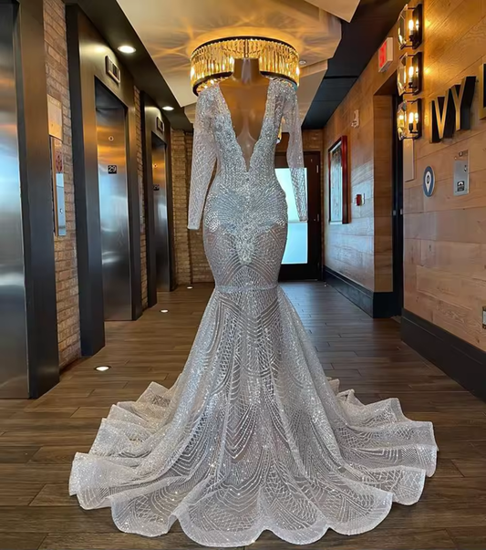 Long Sleeve Prom Dresses 2025 Sexy Sparkly Luxury Mermaid Style See Through Silver Diamond Black Girl Prom Party Gala Gowns